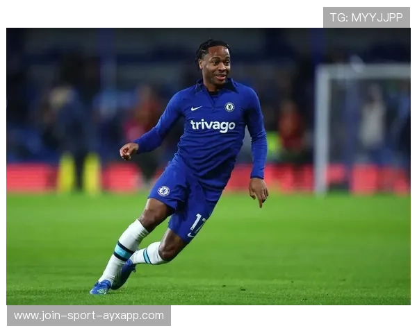 切尔西禁区前过渡顺畅,斯特林灵光乍现改变走势