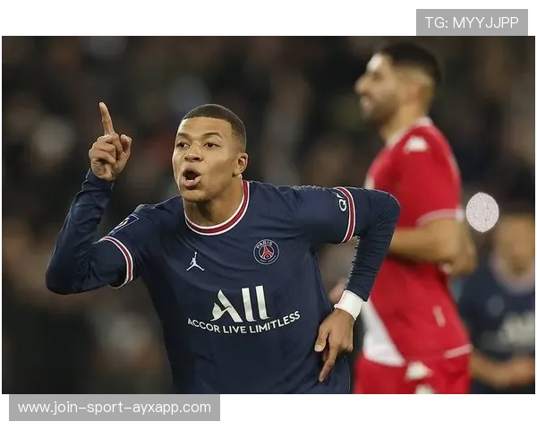 法甲巴黎圣日耳曼强势领跑，摩纳哥紧追不舍，巴黎圣日耳曼法甲几连冠了