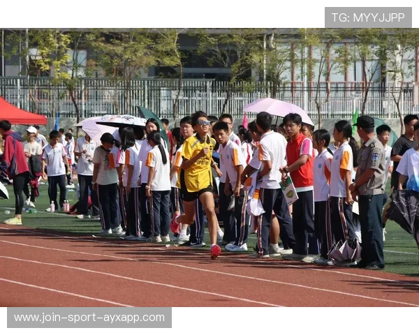 田径长跑节奏管理：中段配速为何如此关键？